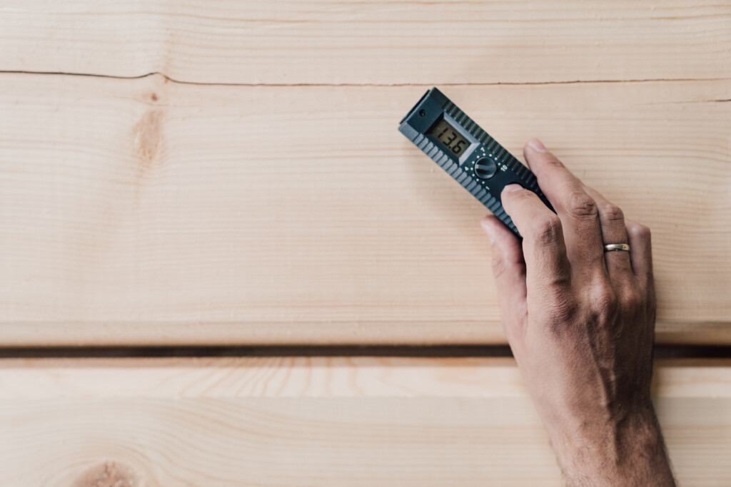 Humidity Sensors, Wood shop, IoT, Photo by Adobe stock