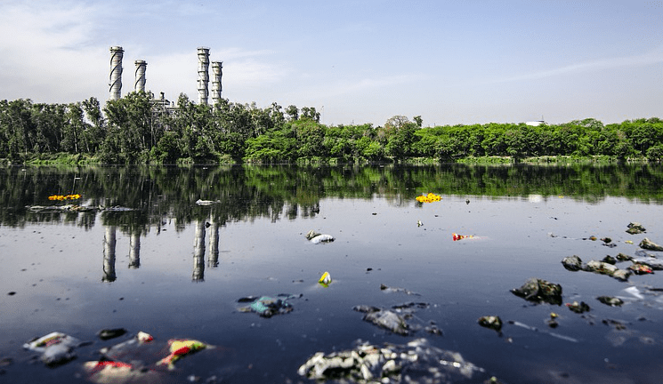 Cellular Connectivity Enables IoT Monitor to Fight Water Pollution on Global Scale